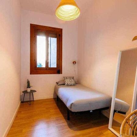 Cozy & Central Apartment Барселона Екстериор снимка