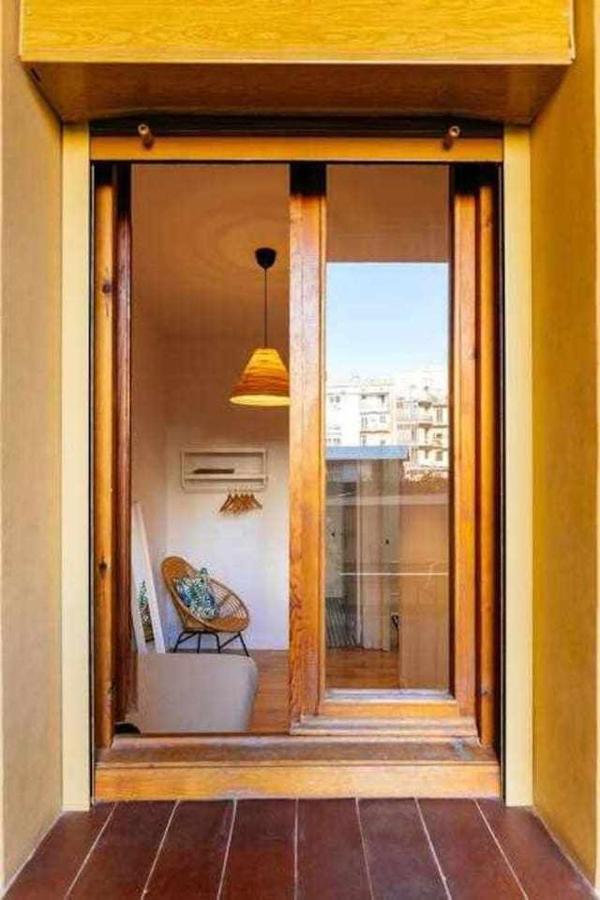 Cozy & Central Apartment Барселона Екстериор снимка