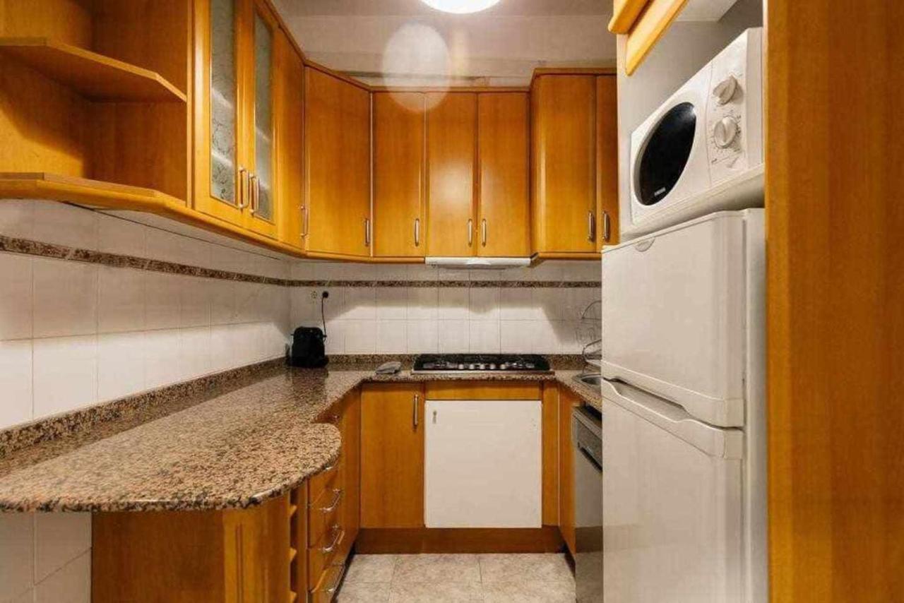 Cozy & Central Apartment Барселона Екстериор снимка